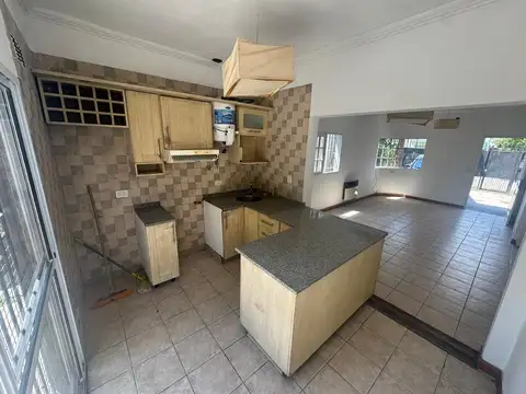 Casa - Venta - Argentina, San Miguel - San Lorenzo 2401