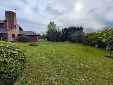 Bv. Doctor Domingo Cabred 1550 1500