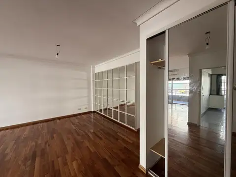 Departamento en Alquiler de 3 dormitorios