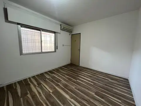 Depto Tipo Casa en Venta en General Jose De San Martin, USD 42.000