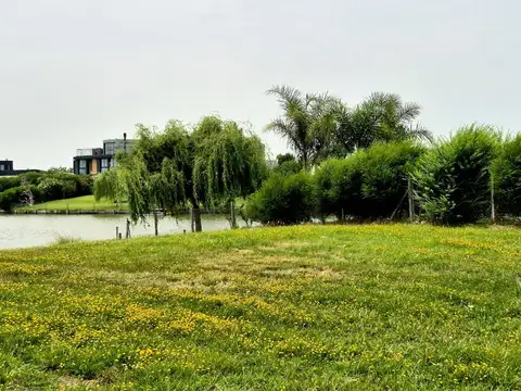 Terreno en Venta en San Sebastián, USD 85.000