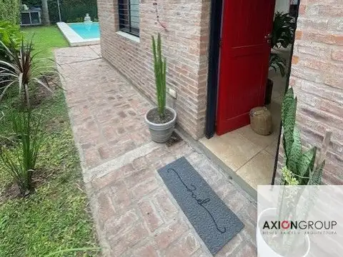 Casa 4 ambientes con 3 baños