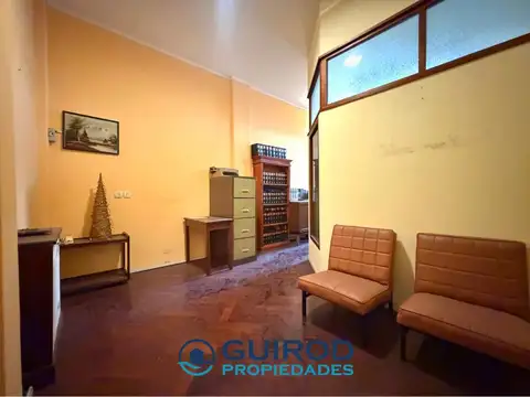 Oficina en Venta 50 años