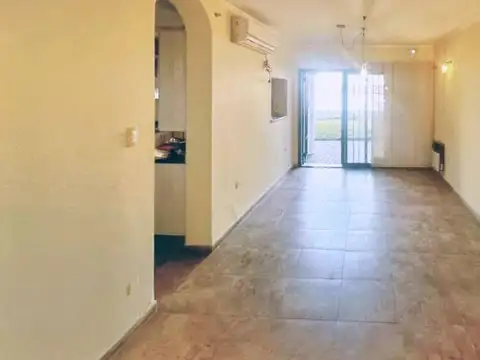 Hermosa casa en venta en Barrio Urca- Apta Crédito