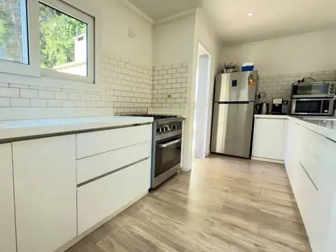 Casa en Venta en Arana, USD 102.000