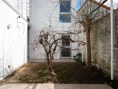 Local en Venta en City Bell, USD 95.000