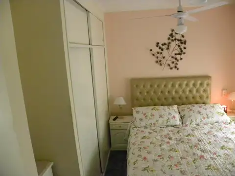 Depto Tipo Casa 3 ambientes con 2 baños