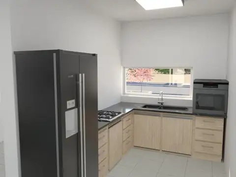 Depto Tipo Casa en Venta en Plottier, USD 135.000