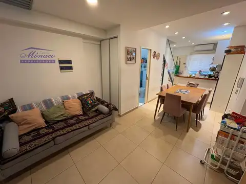 Depto Tipo Casa en Venta 15 años