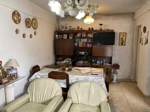 Depto Tipo Casa 3 ambientes con 1 baño