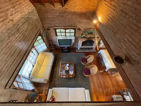 Casa 5 ambientes con 3 baños