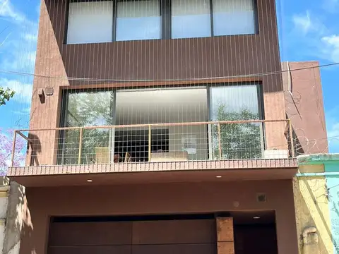 Duplex en Alquiler - Godoy Cruz - Calle Chacabuco