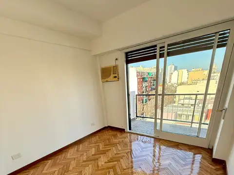Departamento en Venta en Flores, USD 115.000