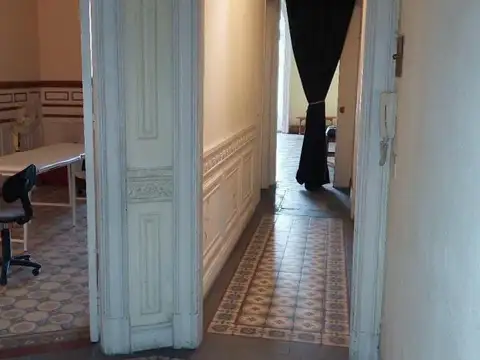 Departamento 7 ambientes con 3 baños