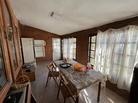 VENTA CASA 3 DORM EN 2 PLANTAS BARRIO MATIENZO