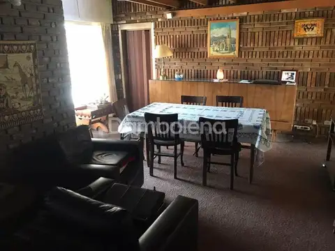 Casa 4 ambientes con 3 baños
