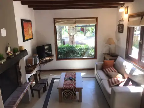 Calle 41 entre Copacabana y Viña del Mar (P115)