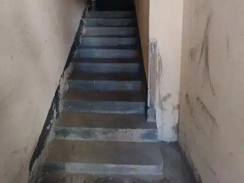 Depto Tipo Casa 3 ambientes con 3 baños