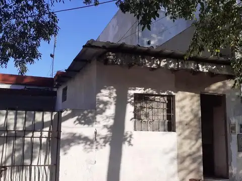 ESPLENDIDA OPORTUNIDAD, CASA Y UBICACION