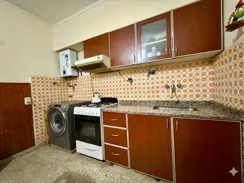 Casa 4 ambientes con 1 baño