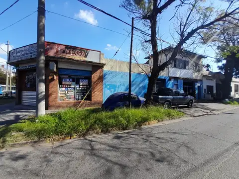 Local en Venta en Munro, USD 280.000