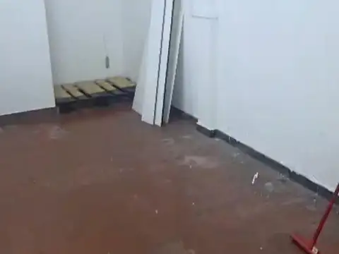 Local Comercial en alquiler - 1 Baño - Villa Real