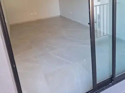 Departamento en Alquiler en Caballito Sur, $ 890.000