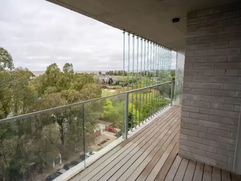 Departamento en Alquiler con 2 cocheras