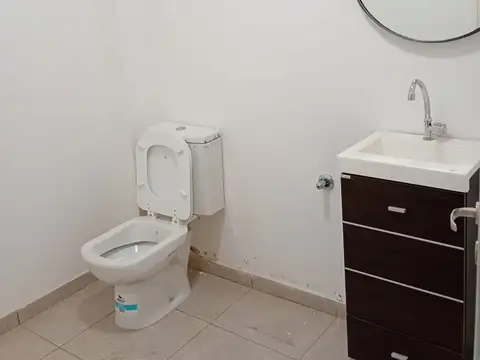 Importante Galpón Comercial en Alquiler en Tunuyan