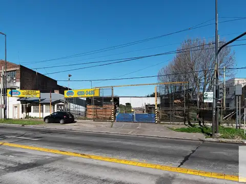 Local en Venta en Bernal Oeste, USD 300.000