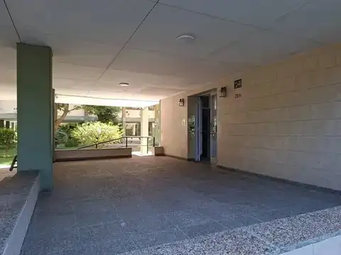 ALQUILER DPTO 2 AMBIENTES Av Directorio 4059, esquina Lacarra - $650.000