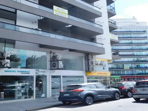 Local en Venta 35 años