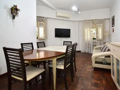 Venta Departamento 4 ambientes PB esquina al frente Caballito