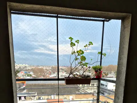 3 AMBIENTES CON BALCON  TERRAZA