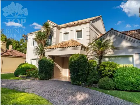 Casa en La Peregrina