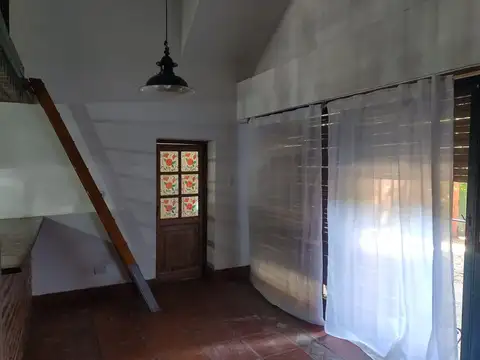 Depto Tipo Casa 4 ambientes con 1 baño