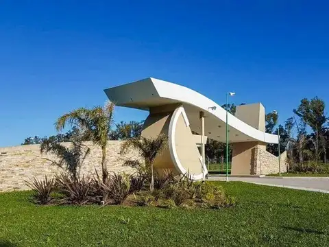 LOTE EN VENTA CITY BELL BARRIO LAS CAROLINAS