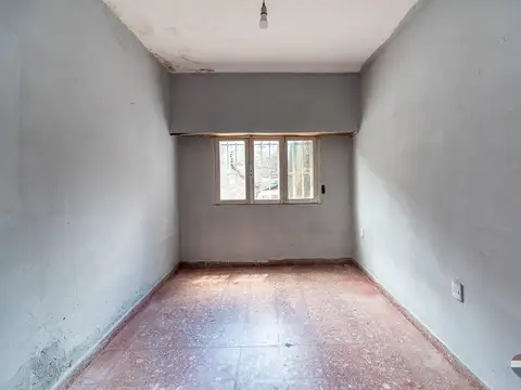 venta casa 3 ambientes san justo-lote propio