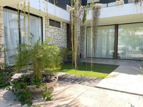 Casa en Venta en San Gabriel, USD 480.000