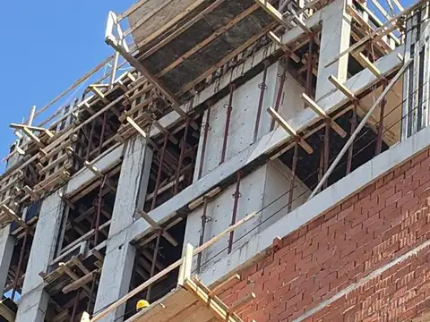 Departamento en Venta con 1 cochera