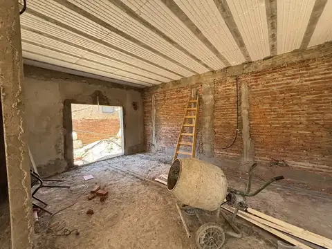 CASA DUPLEX BECCAR A ESTRENAR 4 AMB PILETA JARDIN