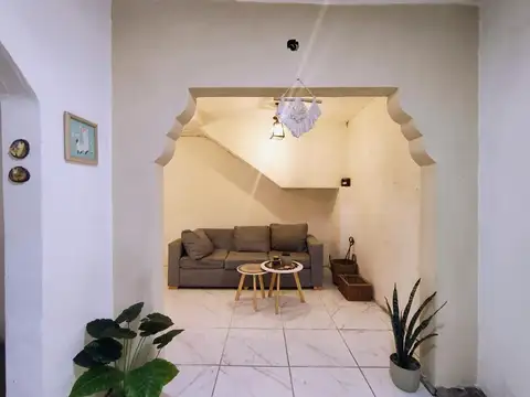 Casa 3 ambientes con 1 baño