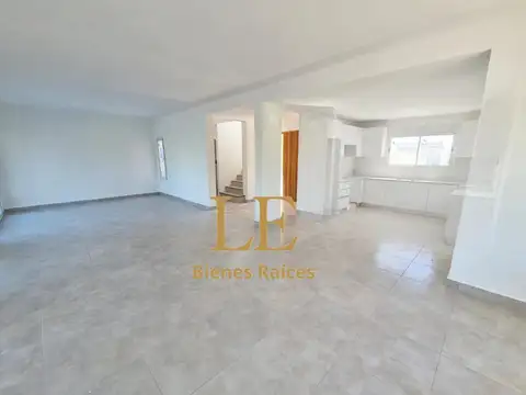 Casa en Venta en Pilar Del Este, USD 218.000