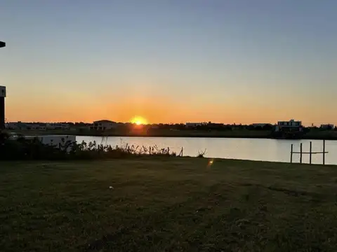 Terreno en Venta en El Naudir, USD 140.000