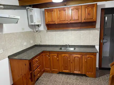 Departamento en alquiler de  2 ambientes  con parrilla