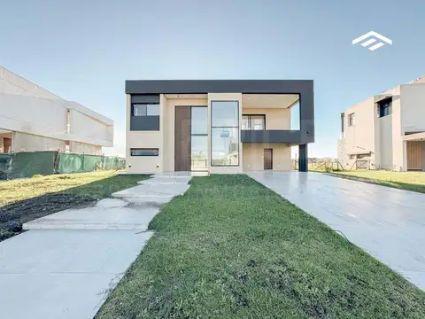 Los Robles 5901