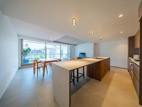 Venta departamento 1 dormitorio con balcón y amenities zona Centro