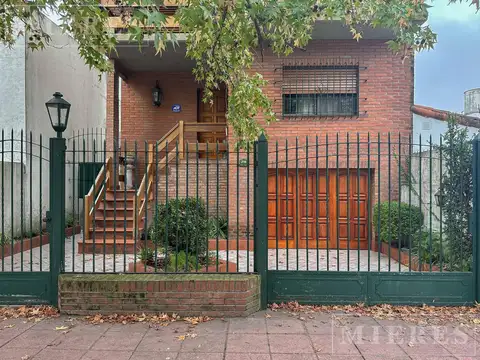 Chalet en venta en Tigre centro