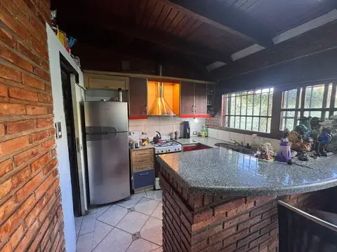 Alvarez Thomas al 3300