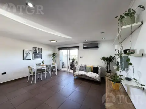 Venta departamento 3 ambientes con  balcon y vista abierta